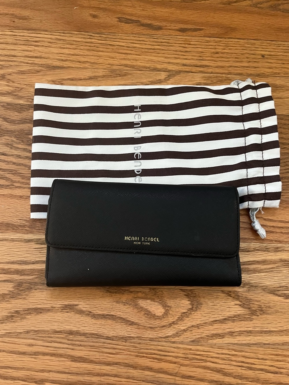 Henri Bendel Black Leather Continental Wallet Tri-fold